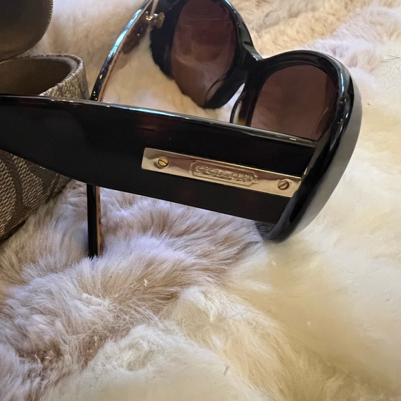 Coach Kendall (S438) Sunglasses - Picture 3 of 8